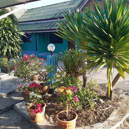 Wangwaree Resort Nai Yang Beach Exterior foto